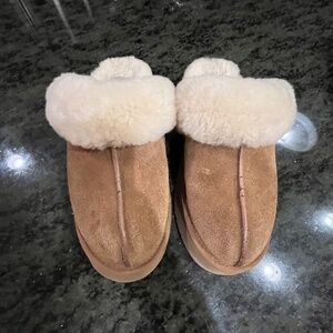 Ugg Disquette 9 slippers